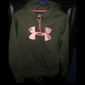 Women's Under Armour Camo Sweatshirt